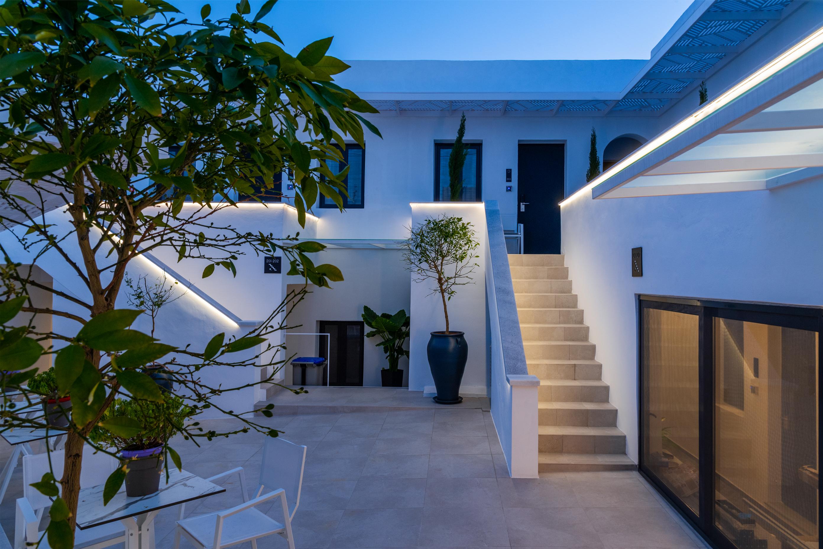 Central Boutique Hotel